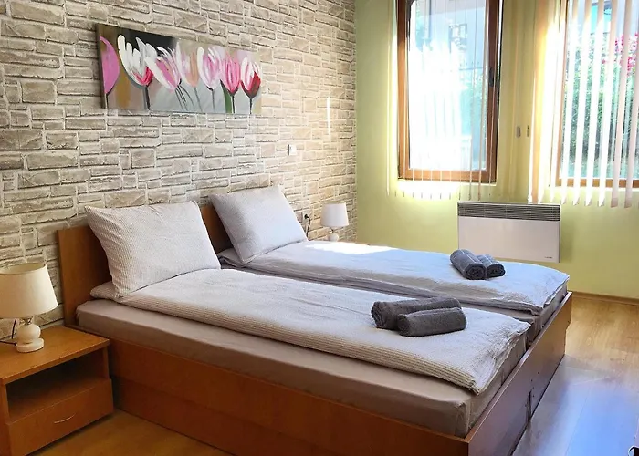 Апартамент Snow - *